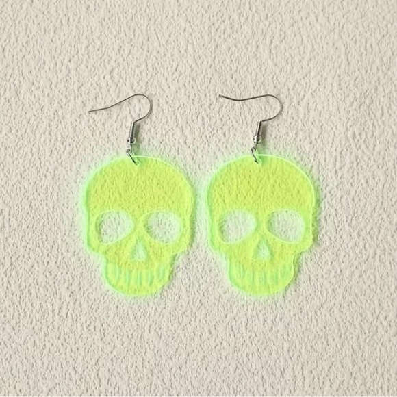 Sulé Jewelry - Fluorescent Skull Earrings 💀